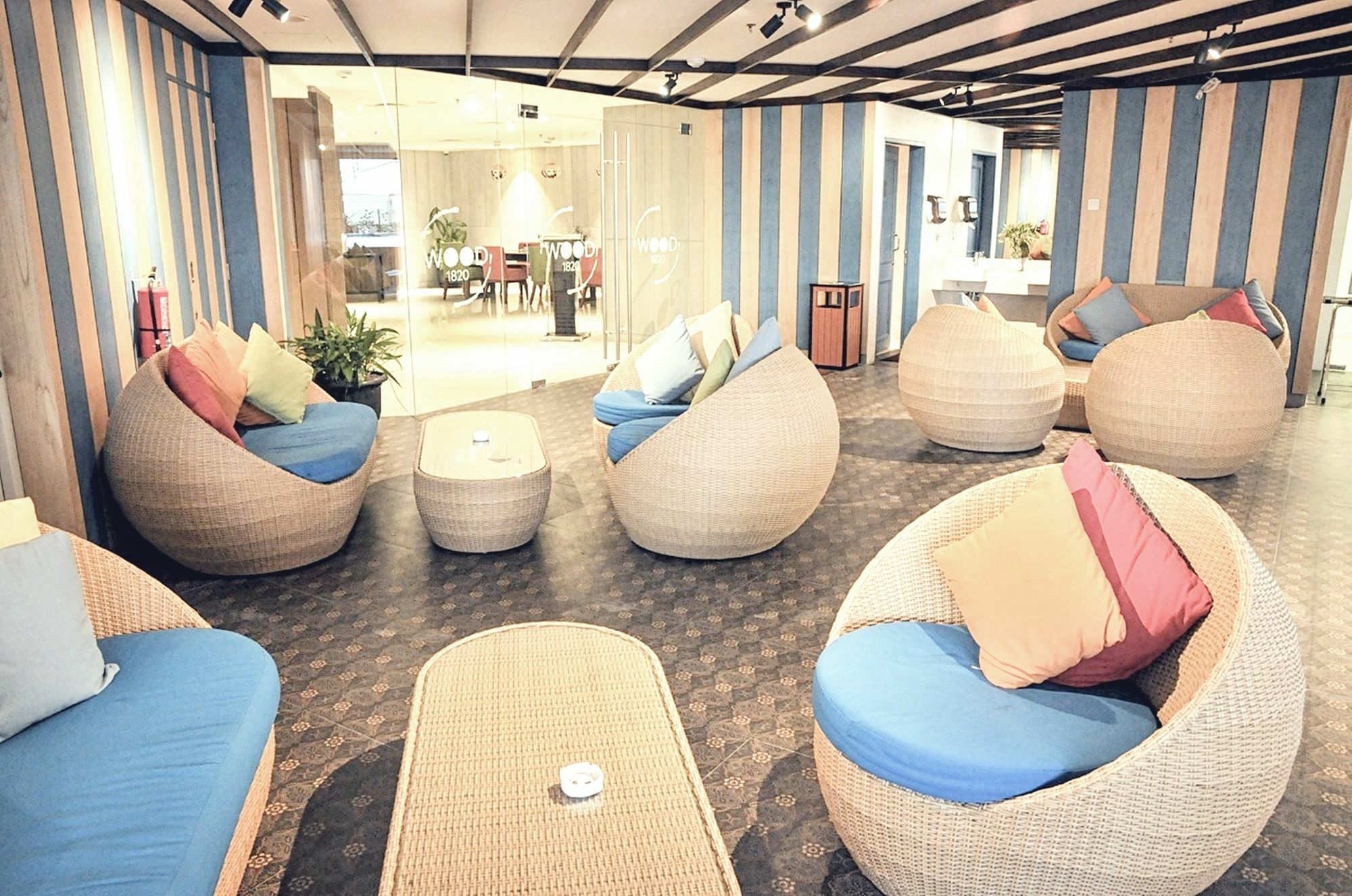 Yuan Garden Pasar Baru Hotel 4*