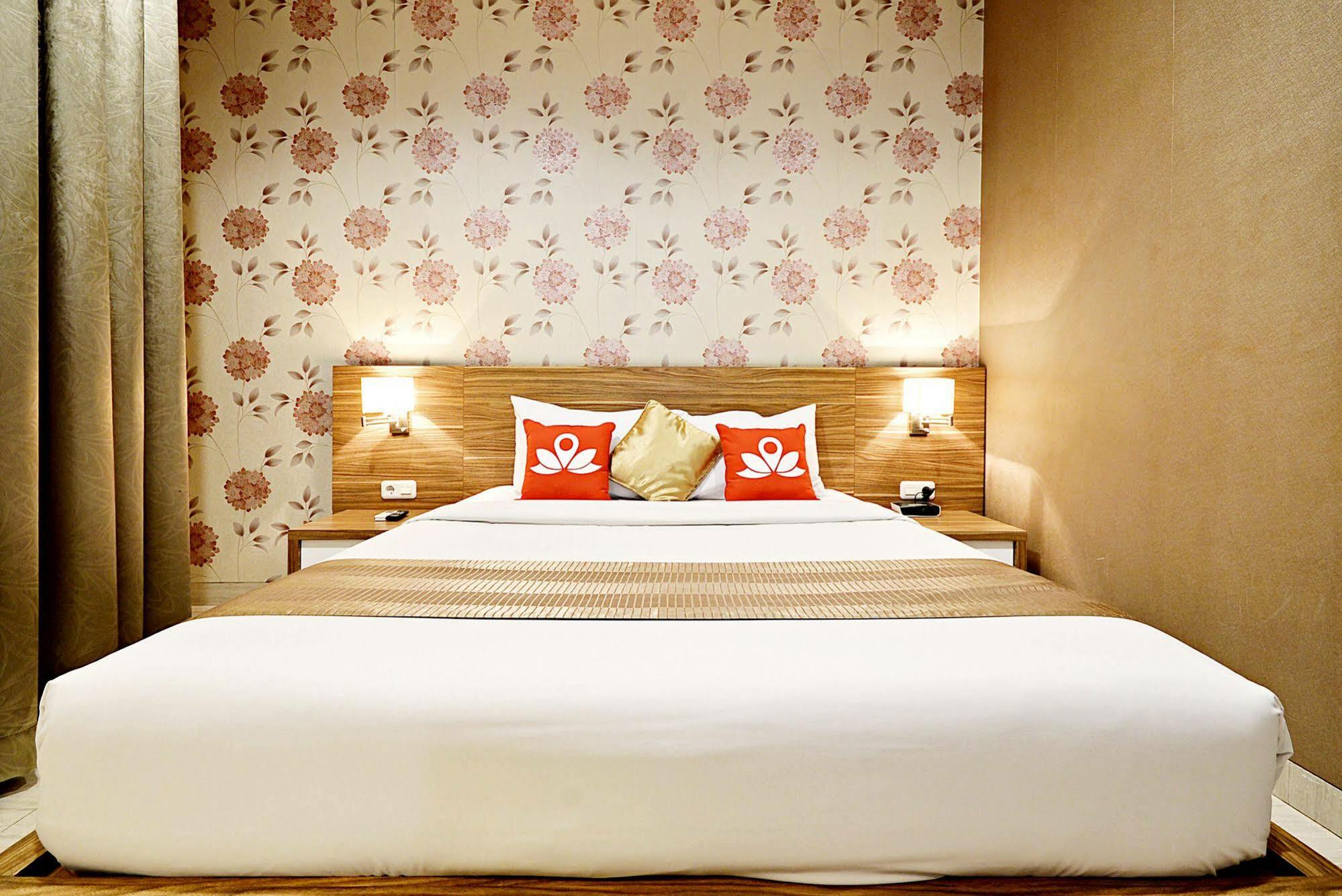 Zen Premium Kuningan Karet Hotel 3*