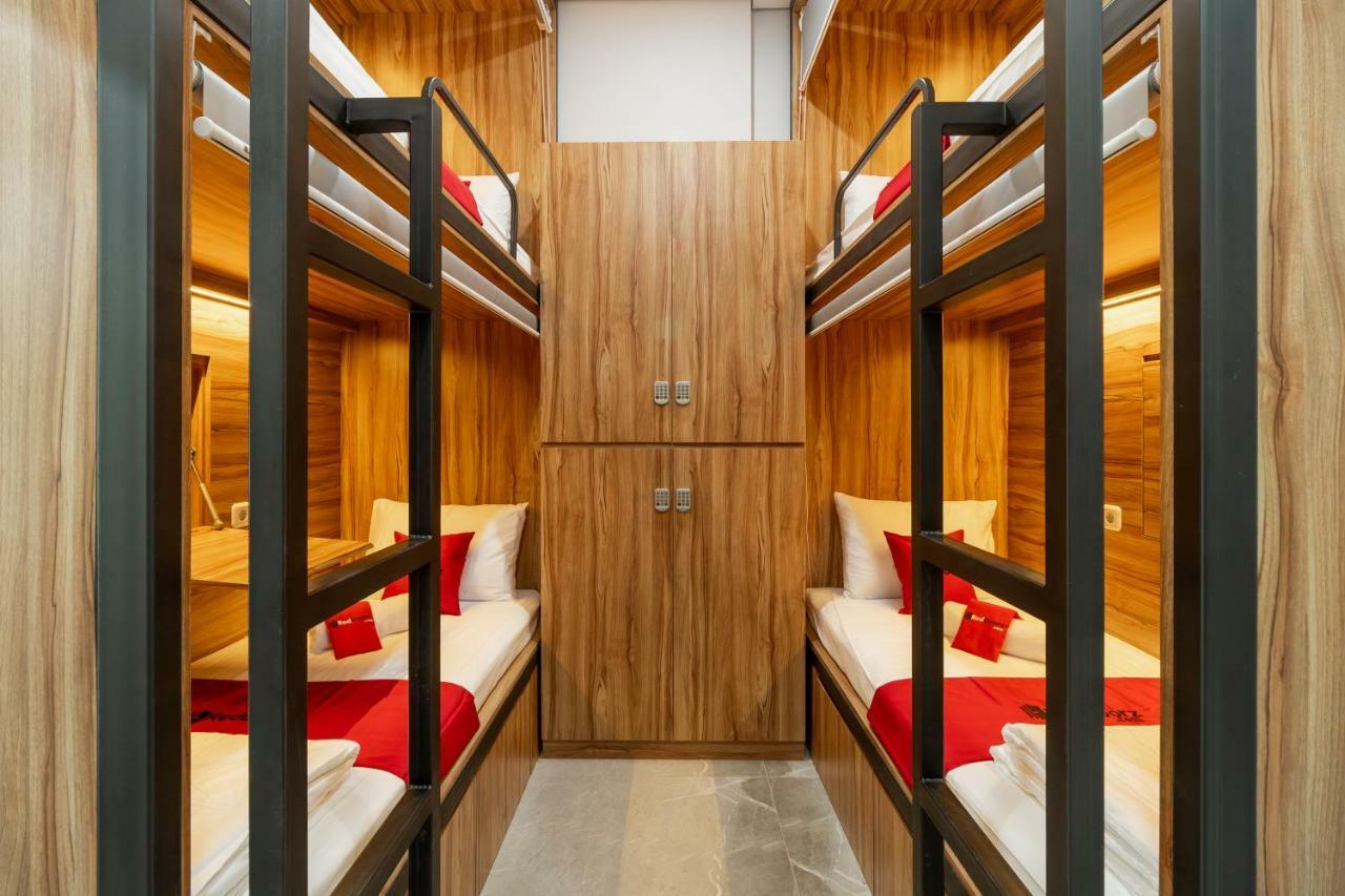 Reddoorz Near Senayan Hotel Jakarta