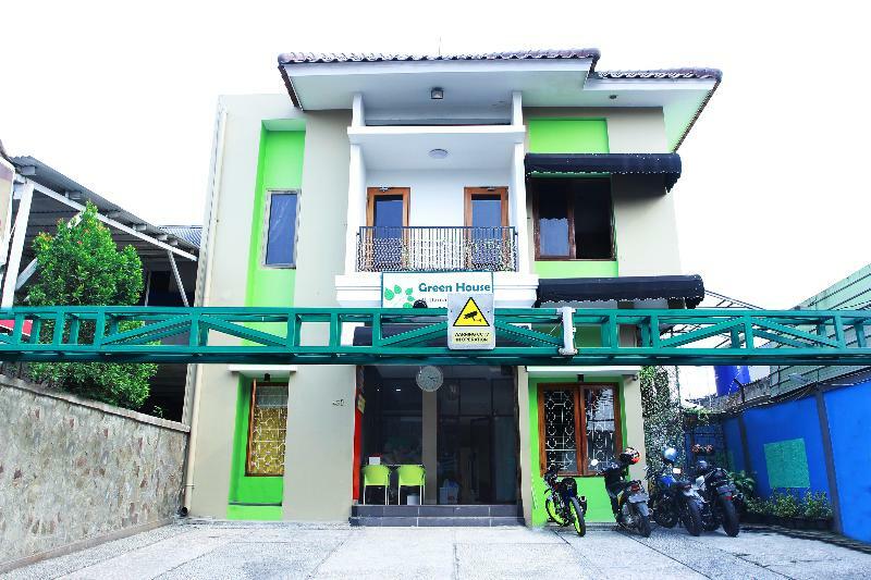 Hotel Oyo 124 House