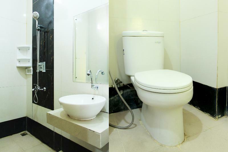Oyo 124 House 2*