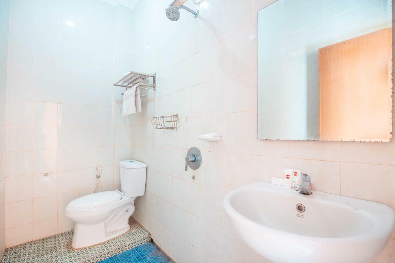 Hotel Oyo 665 Namora Jakarta