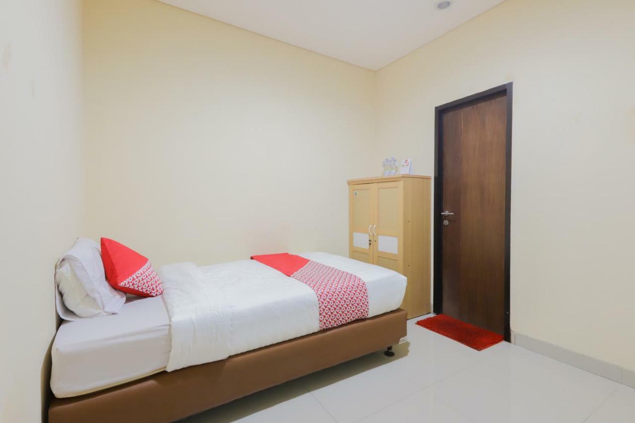 Hotel Oyo 968 Tirthankara Jakarta
