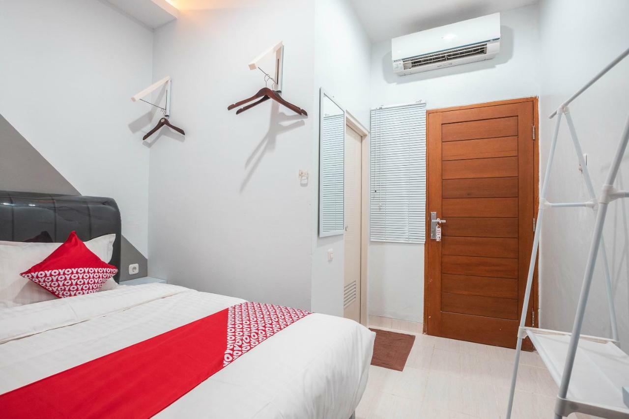 Hotel Oyo 1070 Kuningan Jakarta