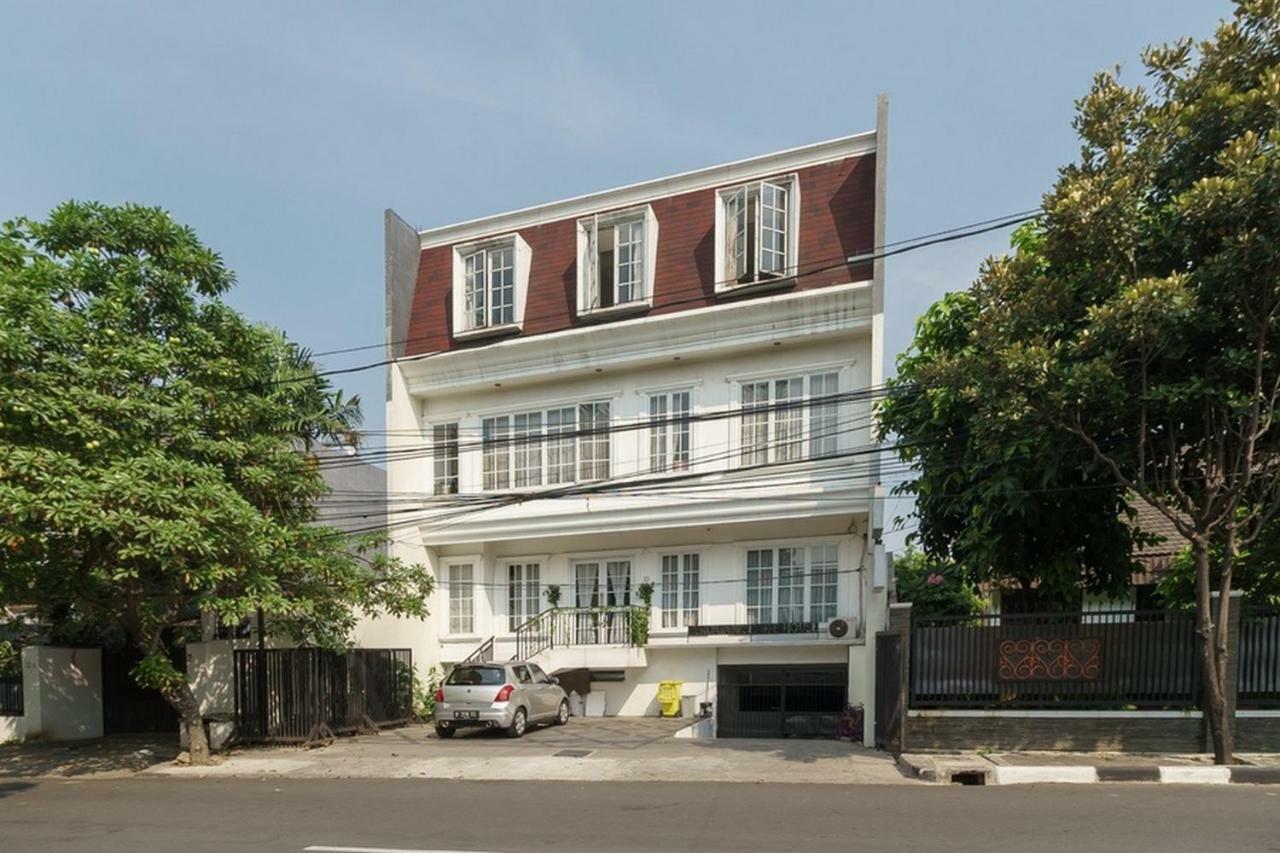 Reddoorz Syariah Near Pancoran 2 Guest house