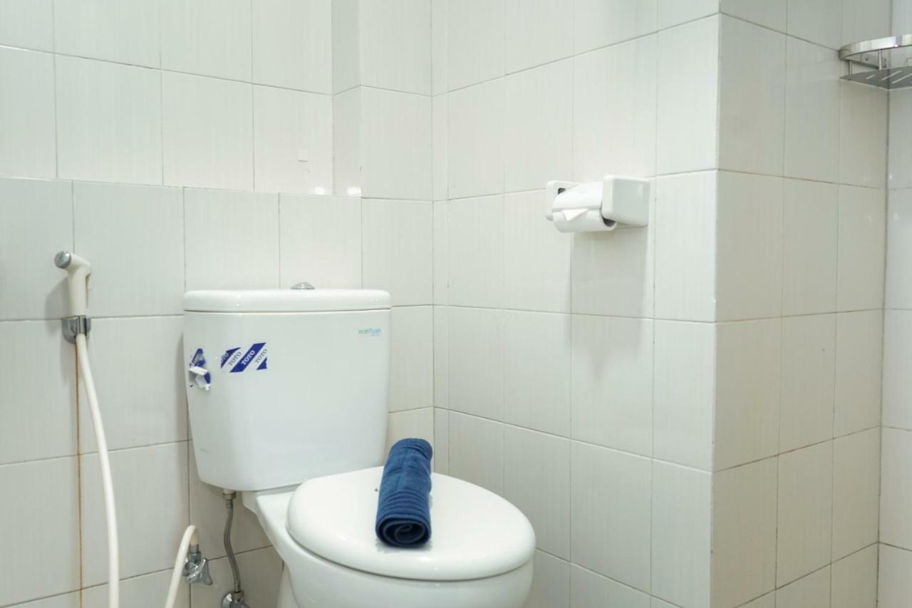 Homey And Comfy 1br Signature Park Grande By Travelio Apartment