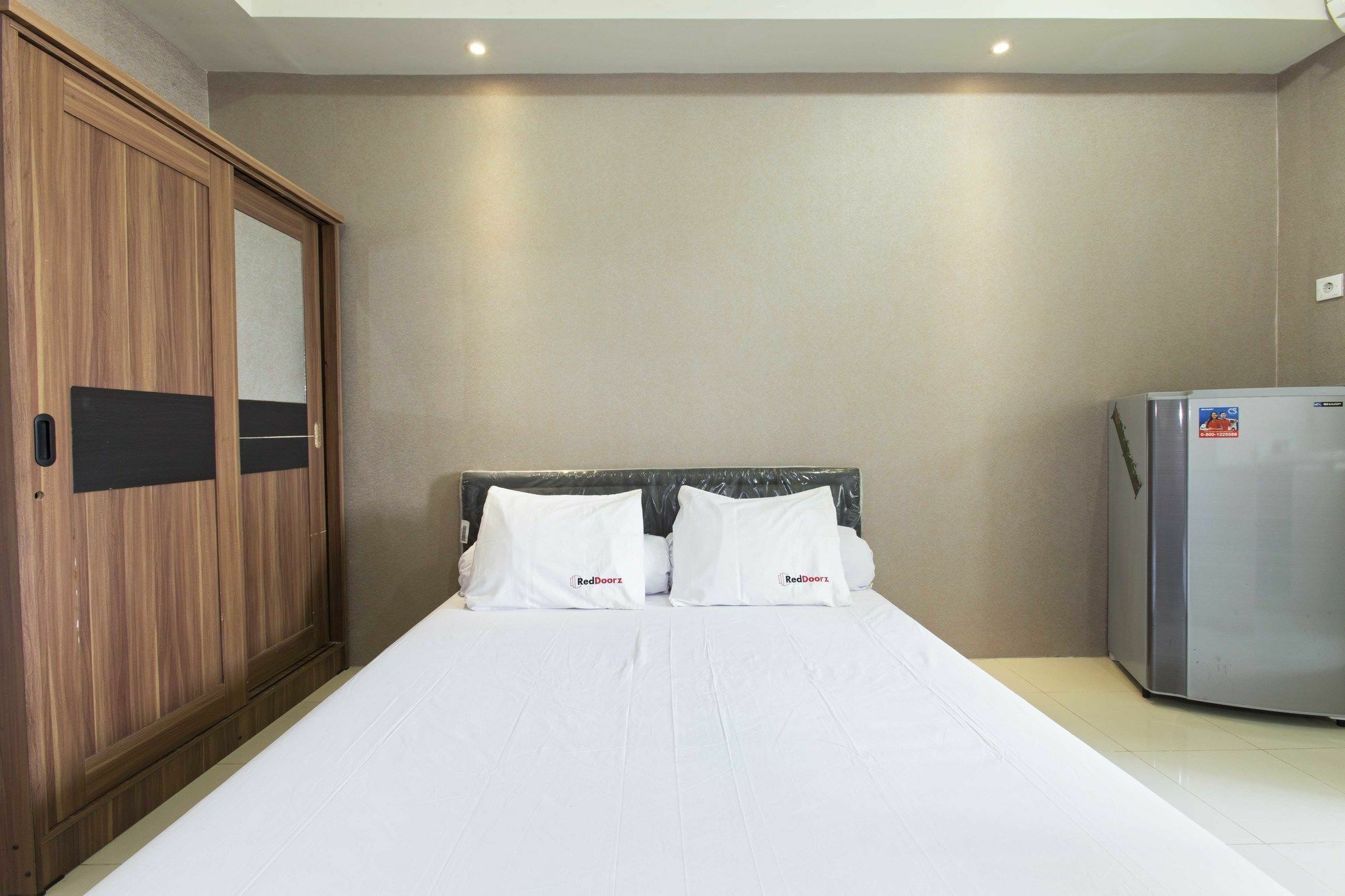 Apartment Reddoorz @ Pegangsaan Kelapa Gading Jakarta