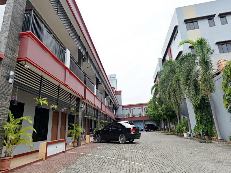 Zen Kuningan Tiong