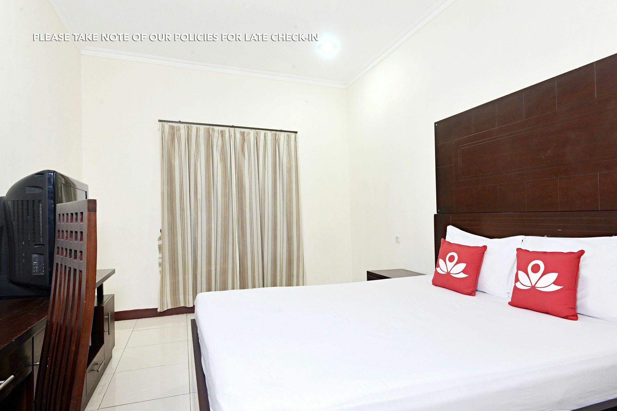 Zen Kuningan Tiong Guest house Jakarta