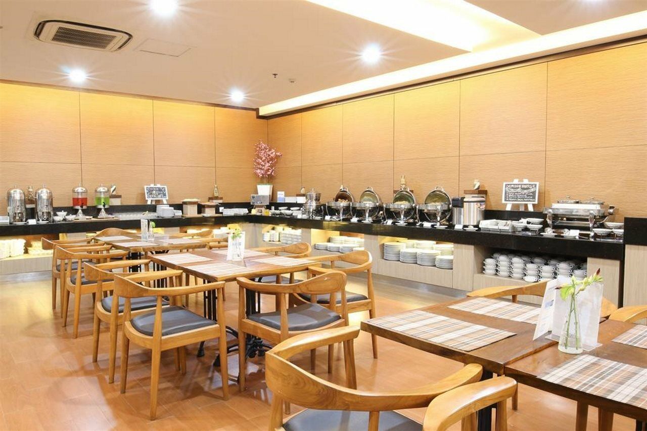 Terraz Tree 3* Jakarta