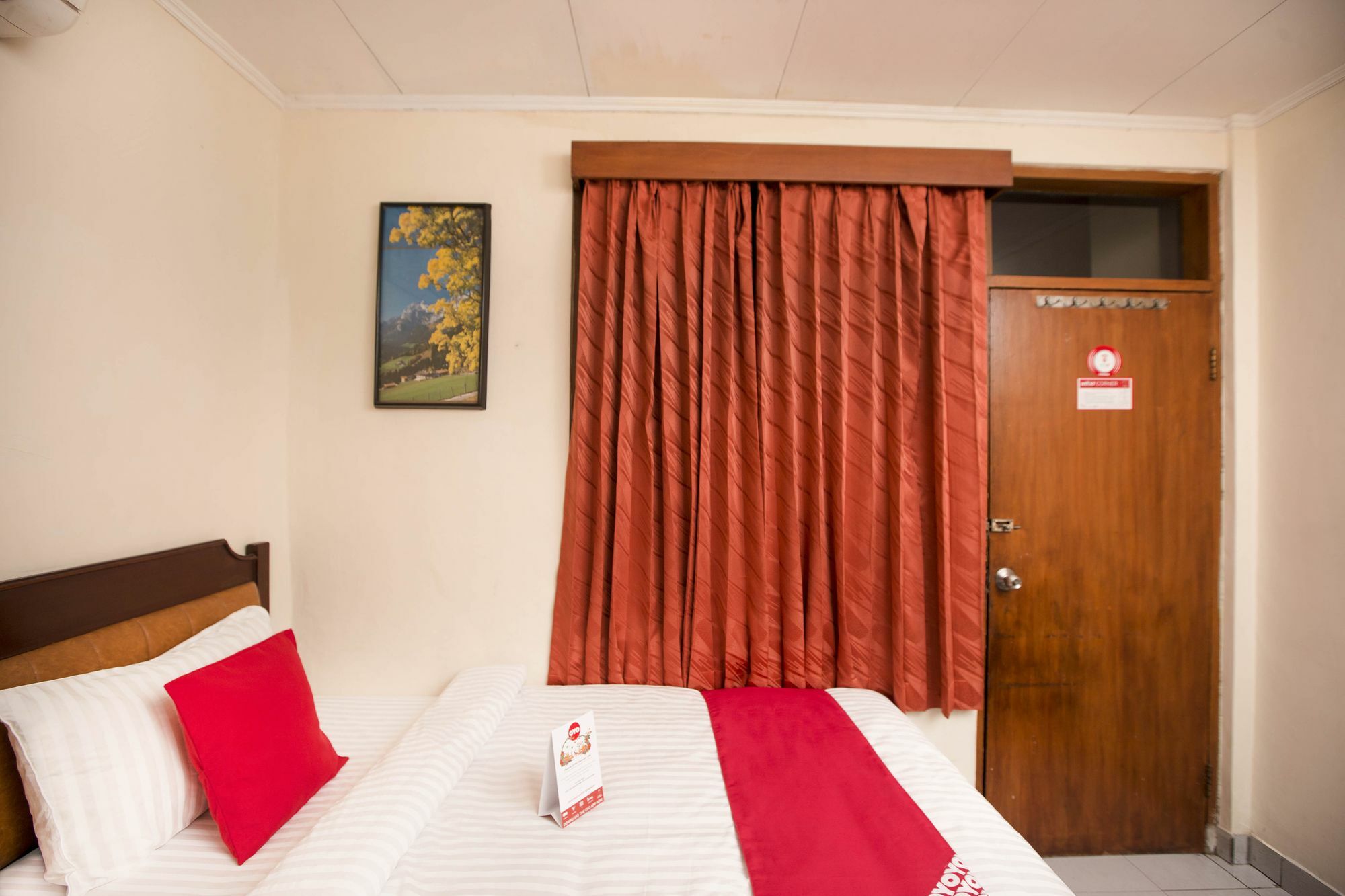 Oyo 108 Surya Hotel