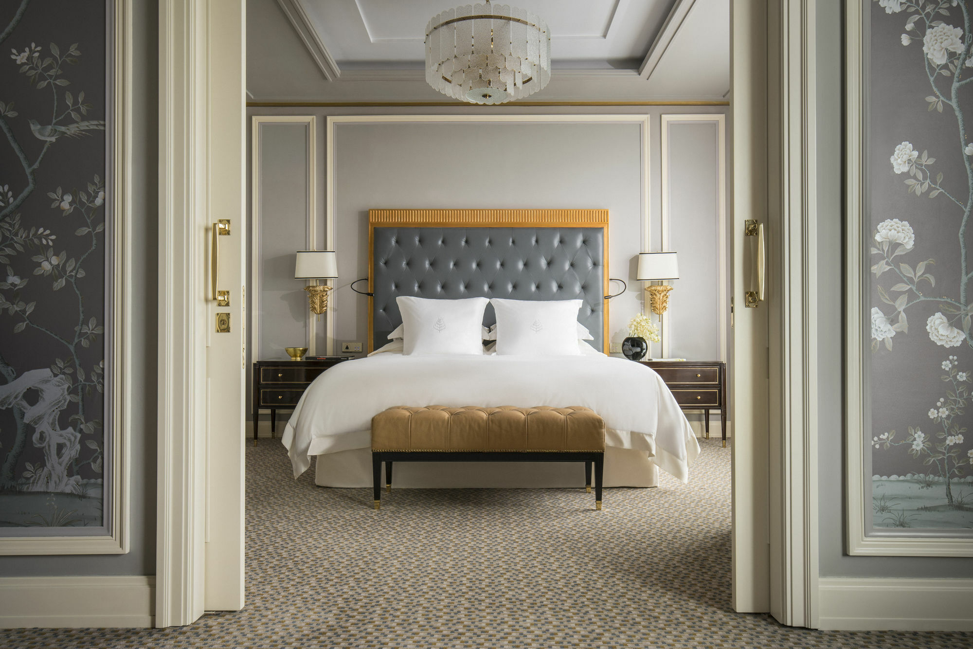 Four Seasons Hotel