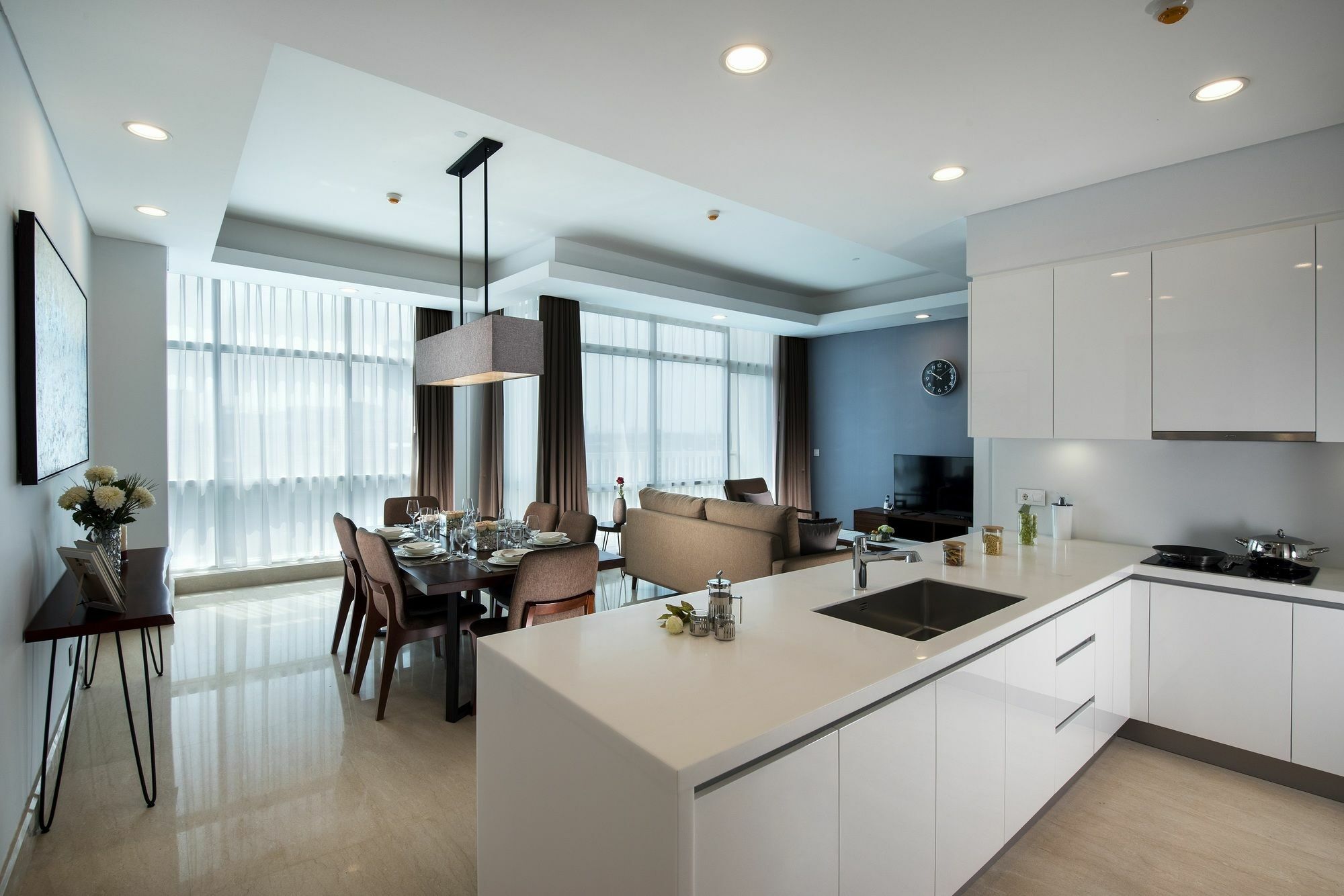 Oakwood La Maison Apartment