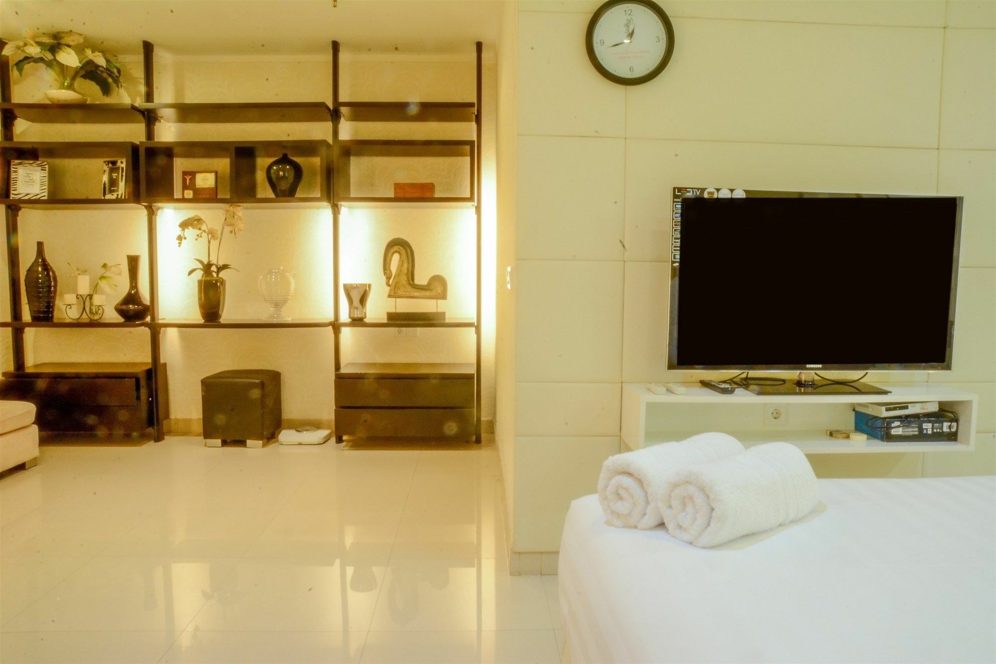 2 Bedrooms At Sahid By Travelio Jakarta