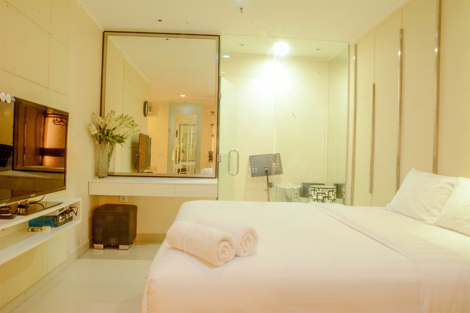 2 Bedrooms At Sahid By Travelio *