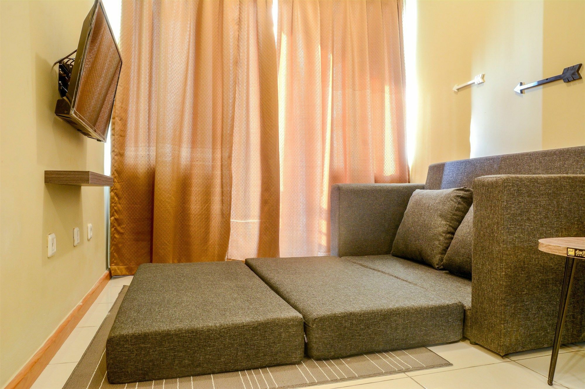 3 Bedrooms Grand Palace By Travelio *