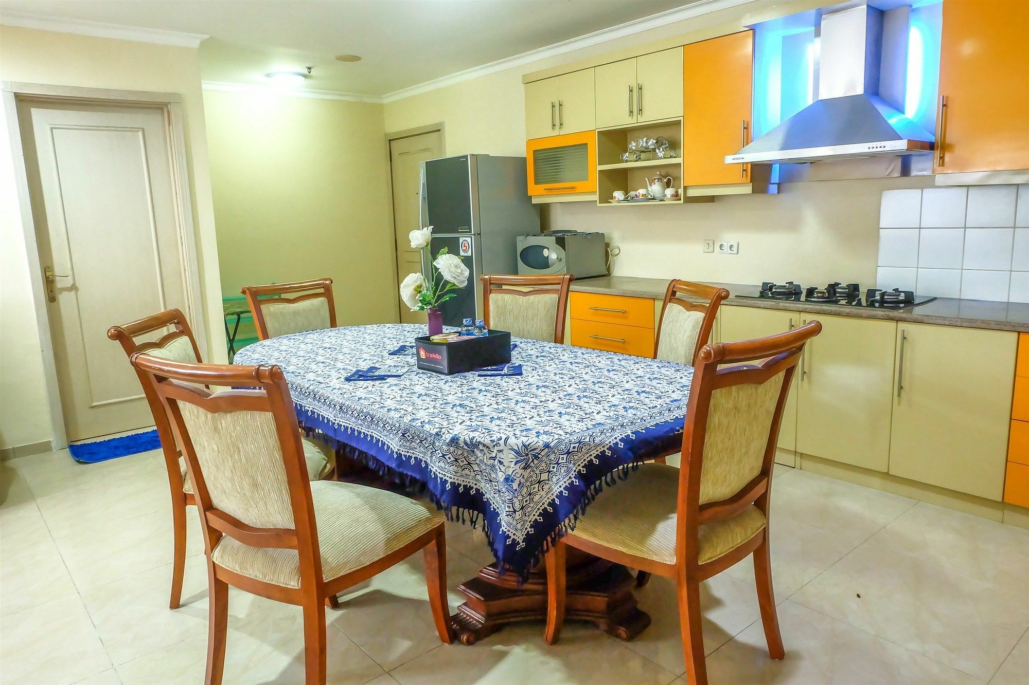 Apartment 3 Bedroom Permata Senayan By Travelio *