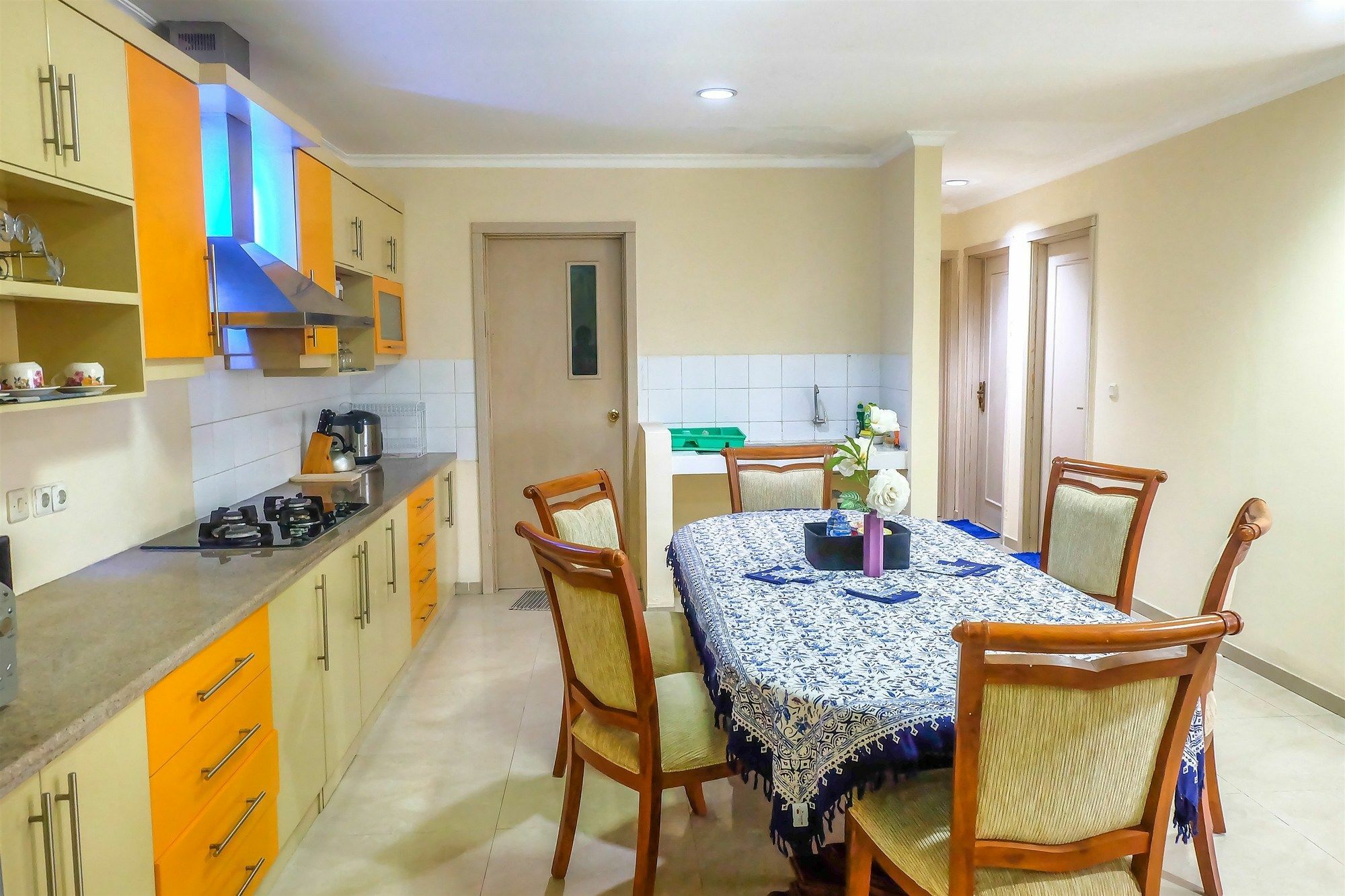 3 Bedroom Permata Senayan By Travelio * Jakarta