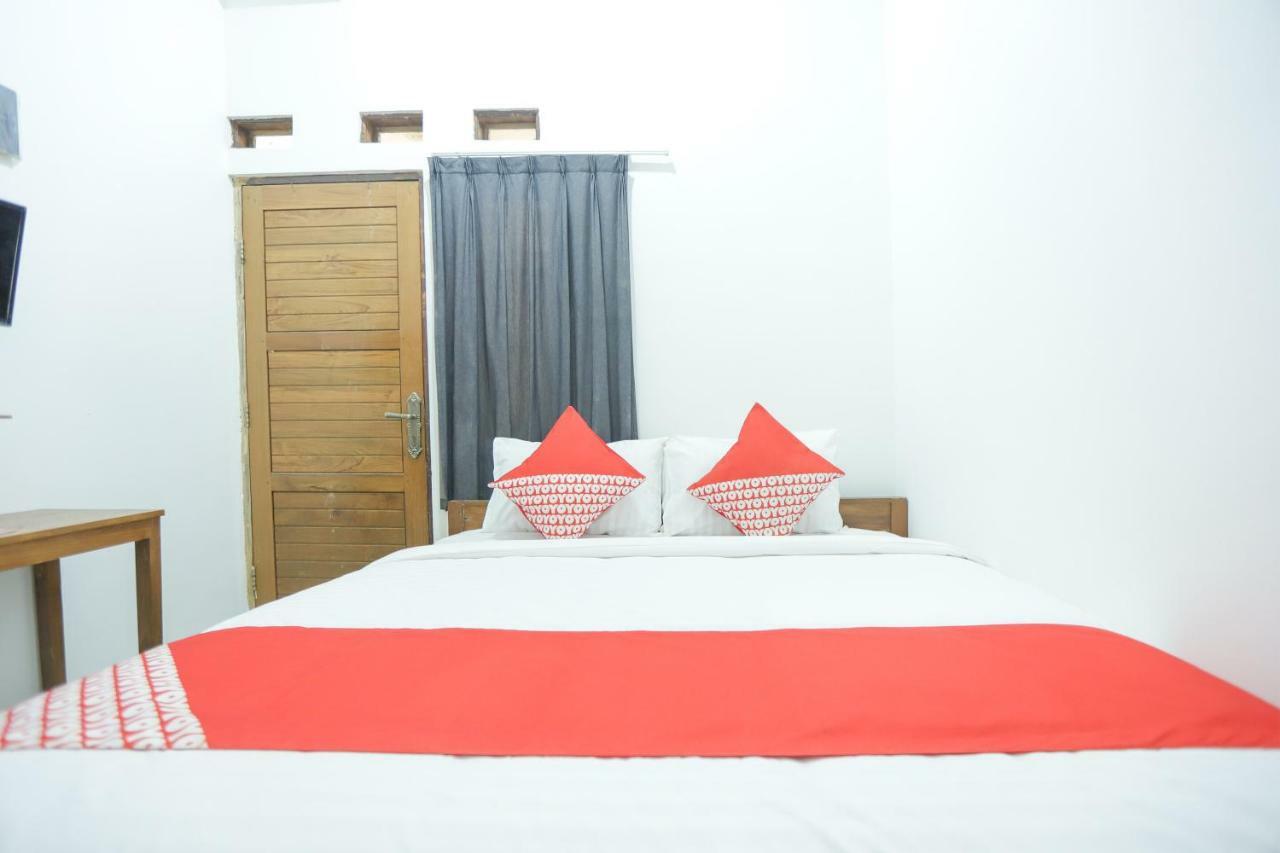 Oyo 150 Harmoni Hotel Jakarta