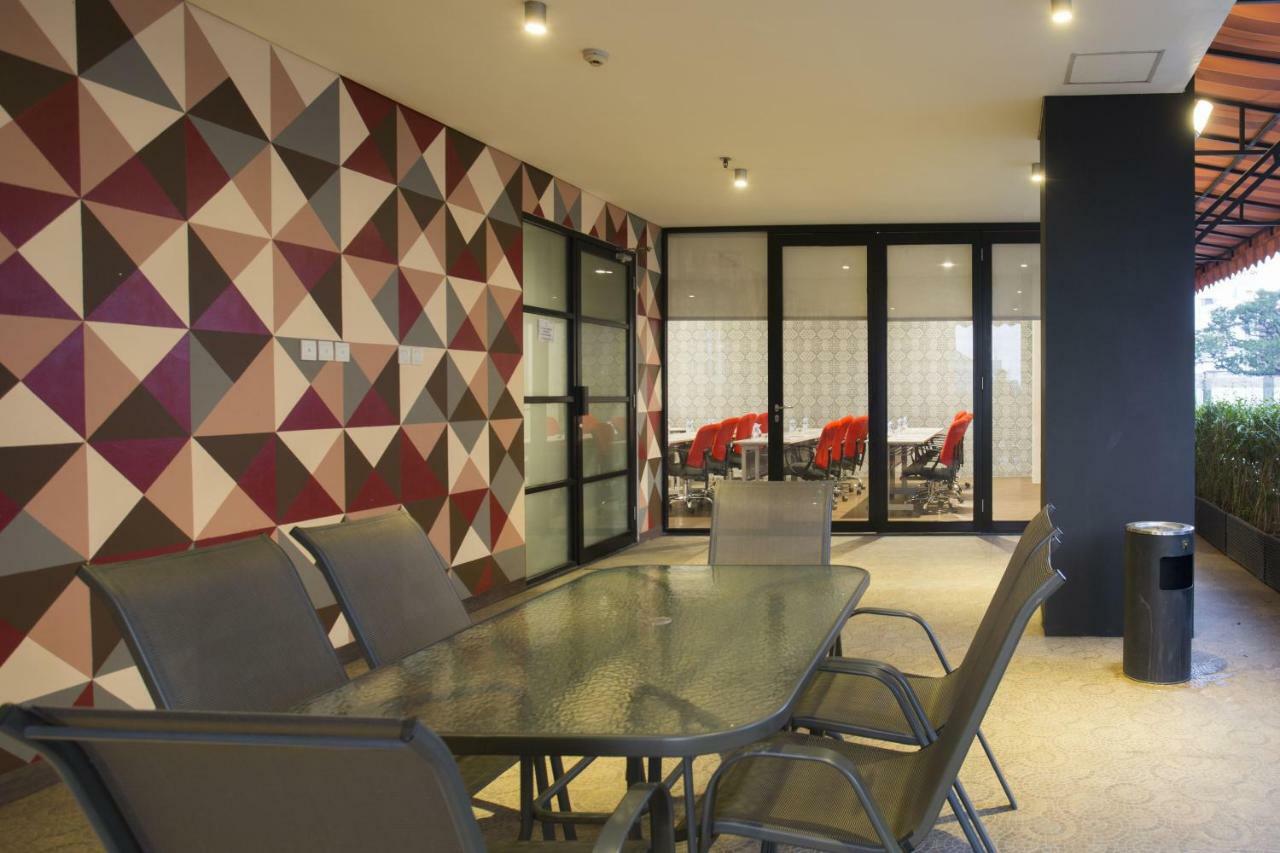 Liberty Hotel Thamrin Jakarta Hotel