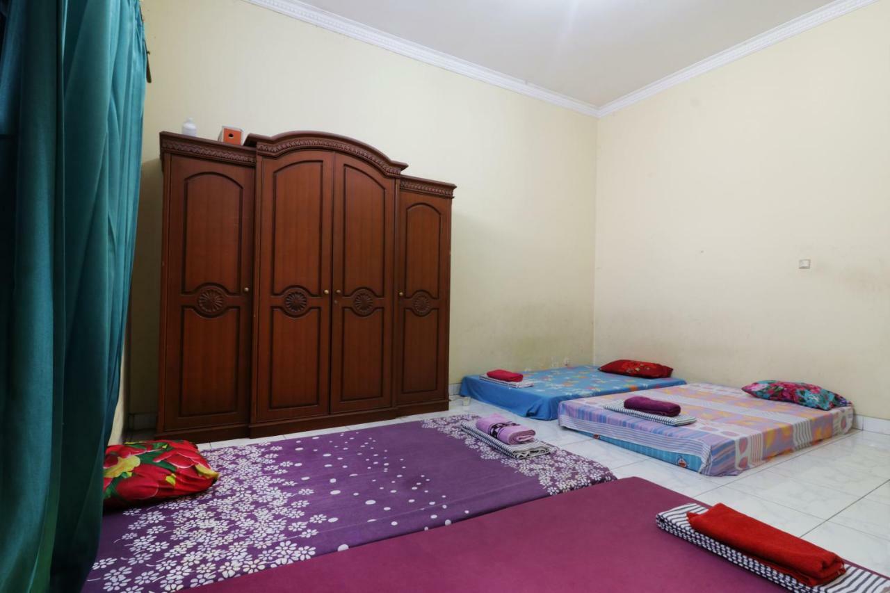 Backpack Syariah Cempaka Putih Barat Hostel Jakarta