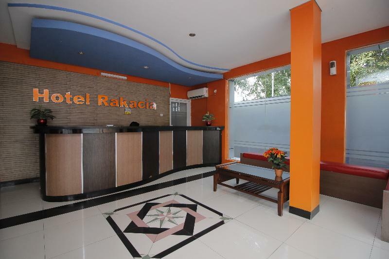 Hotel Reddoorz @ Jalan Pemuda 3*