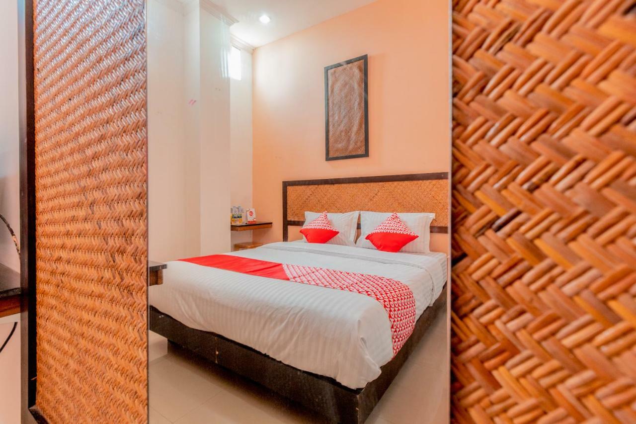 Hotel Oyo 1229 Dc Pramuka