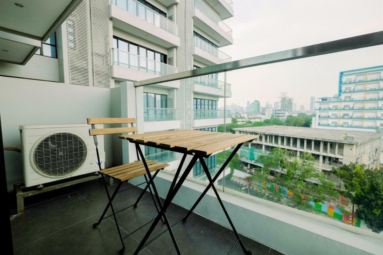 37m² Appartement, Met 1 Privé Badkamer In Menteng Appartement *