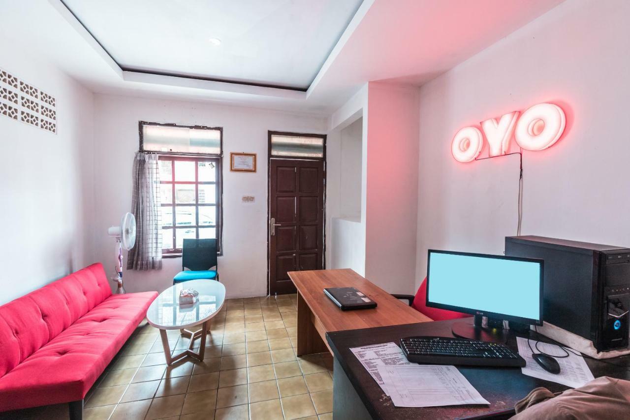 Hotel Oyo 947 Angel Syariah 2*