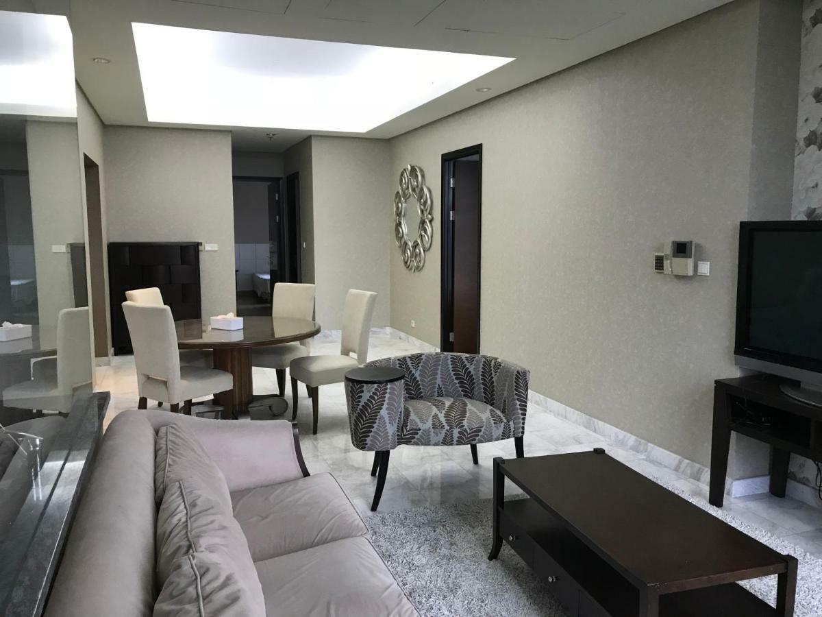 Căn hộ The Peak At Sudirman - 3 Bedroom Exclusive Private *