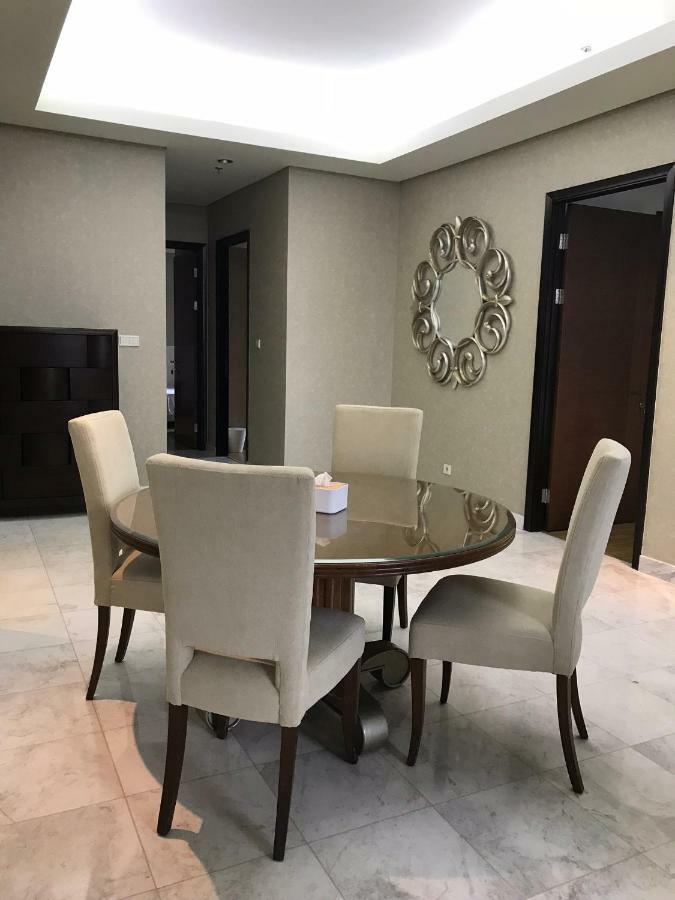 Căn hộ The Peak At Sudirman - 3 Bedroom Exclusive Private Jakarta
