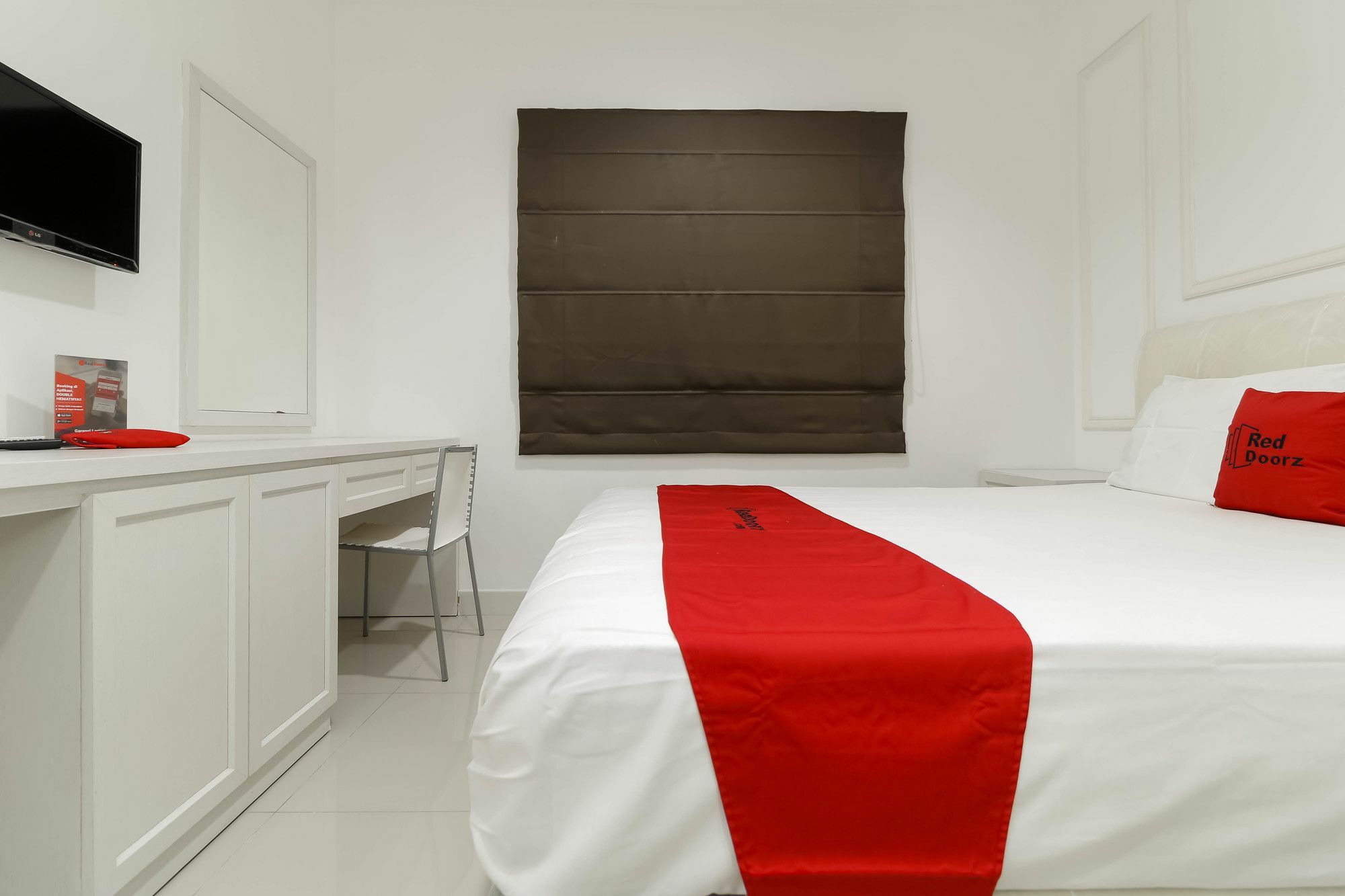Guest house Reddoorz @ Setiabudi Barat 3*