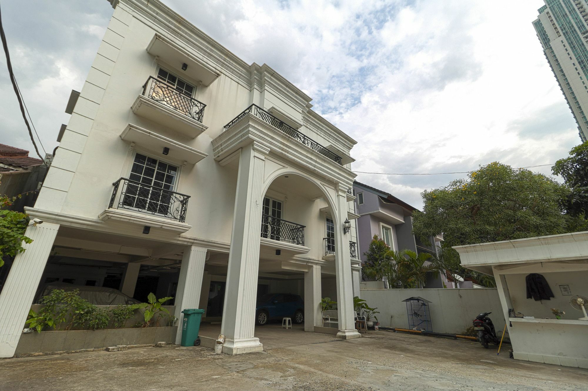 Guest house Reddoorz @ Setiabudi Barat