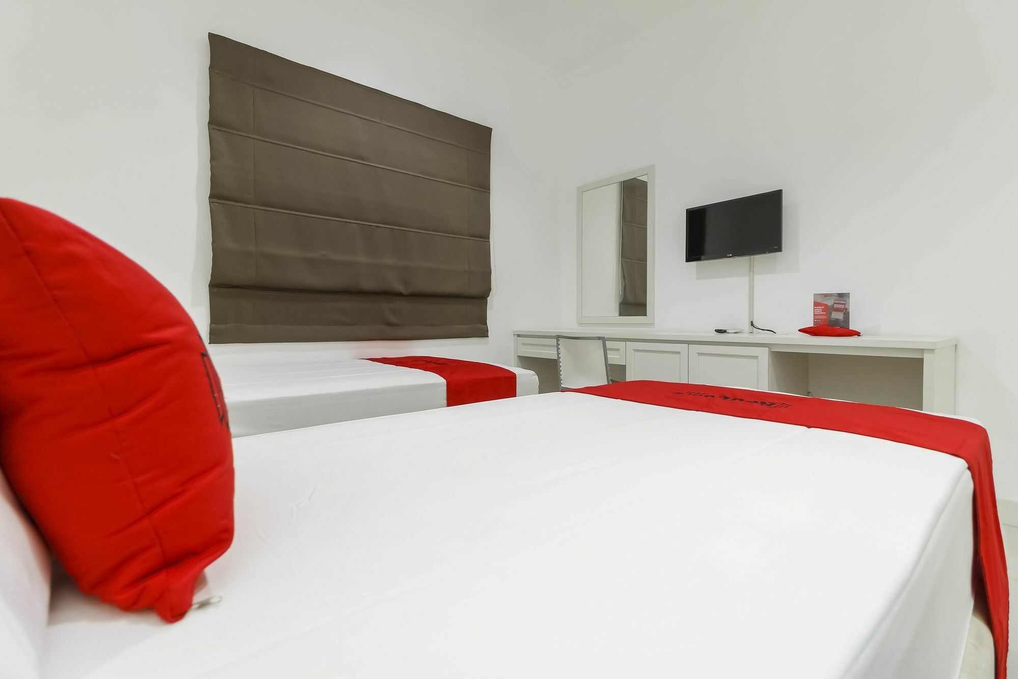 Reddoorz @ Setiabudi Barat Guest house 3*