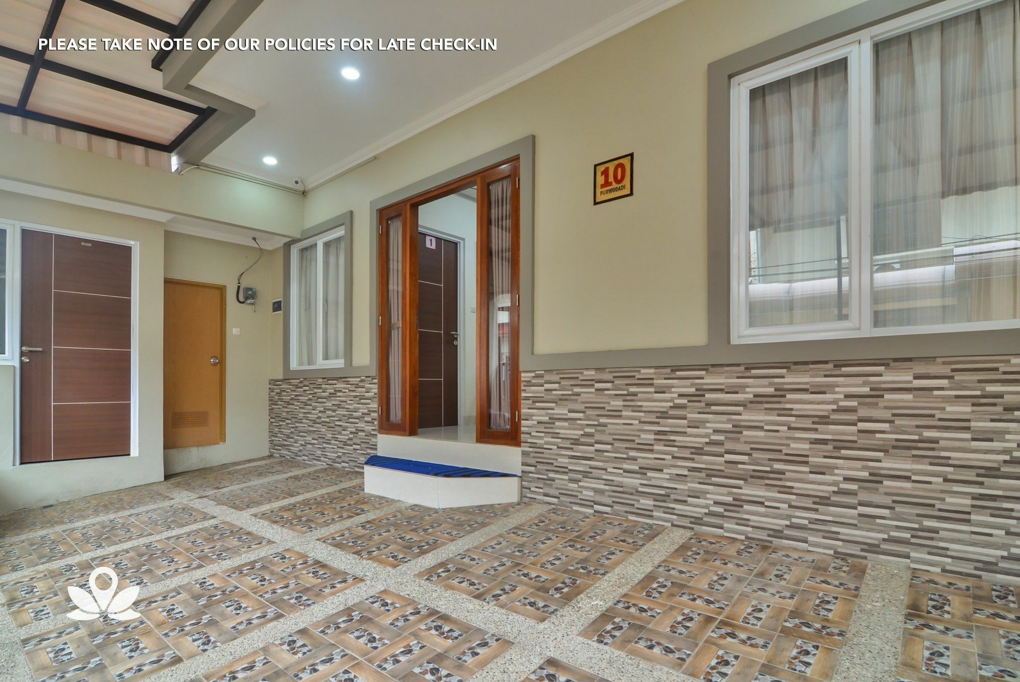 Guest house Zen Near Stasiun Sudirman *