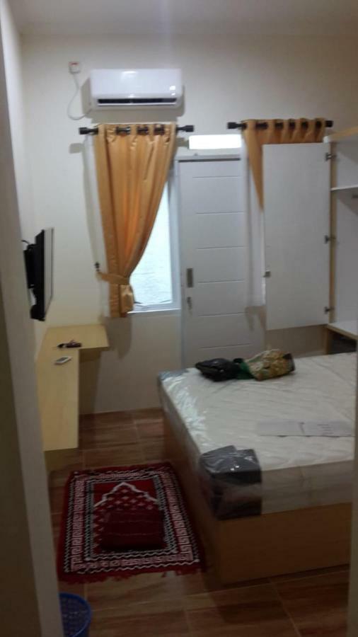 Navara House
