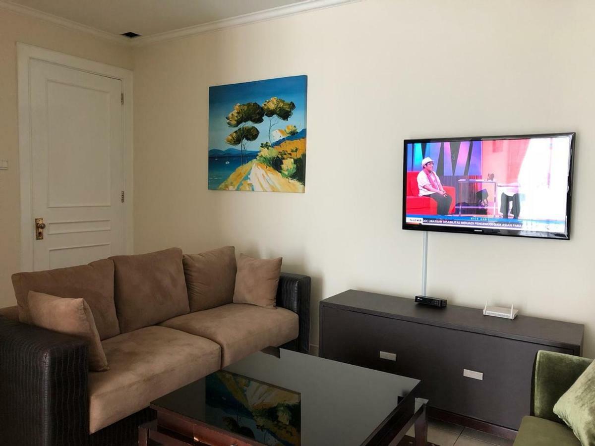 Startegis Di Mega Kuningan Apartamento Jacarta