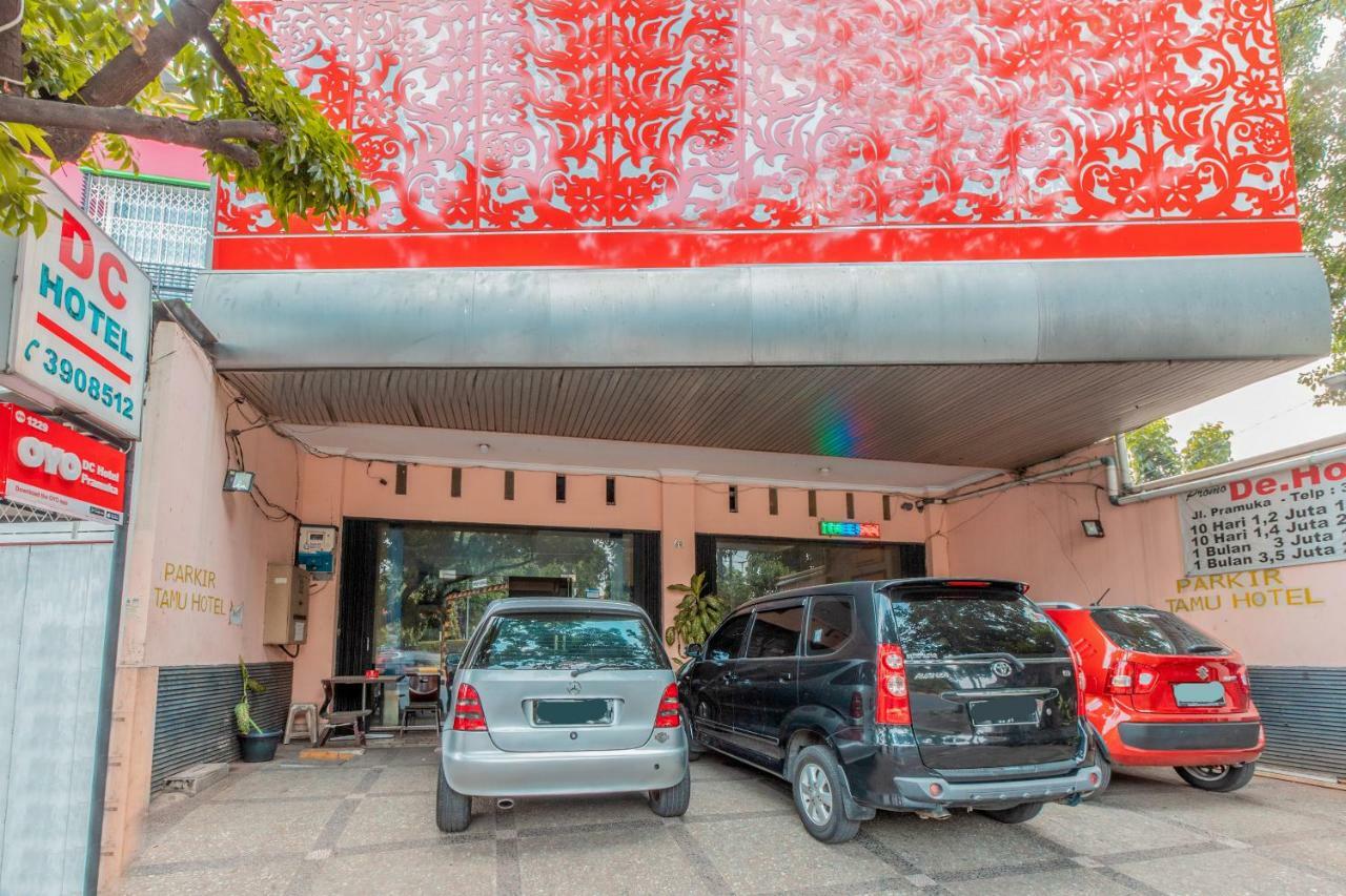 Oyo 1229 Dc Pramuka Hotel Jakarta