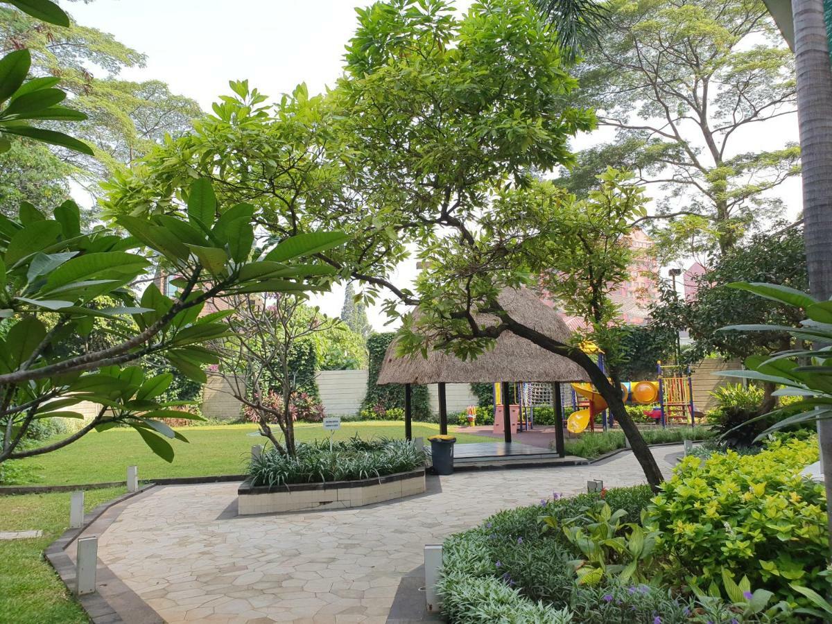 Devmoon - A Big & Beautiful Unit In The South Of Apartment *