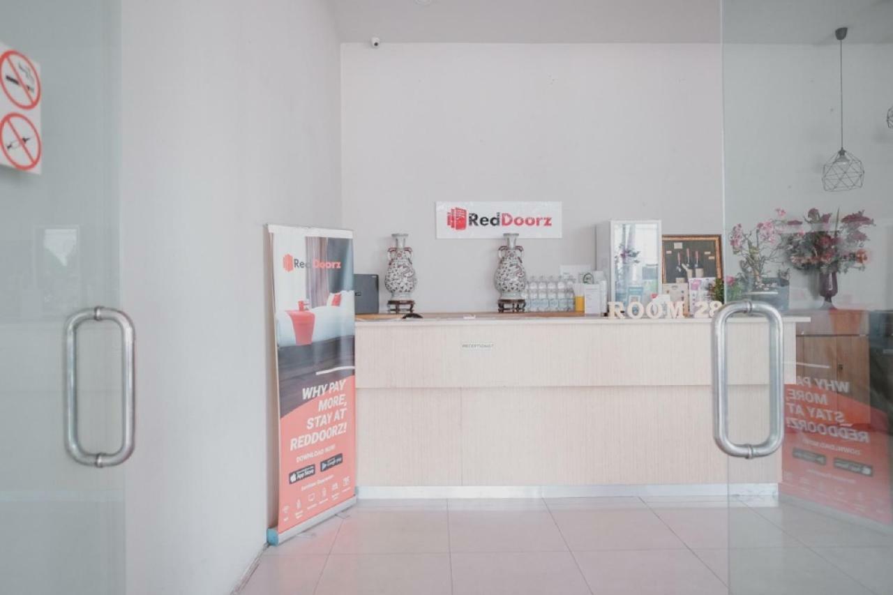 Hotel Reddoorz @ Kapuk Business Park 3*