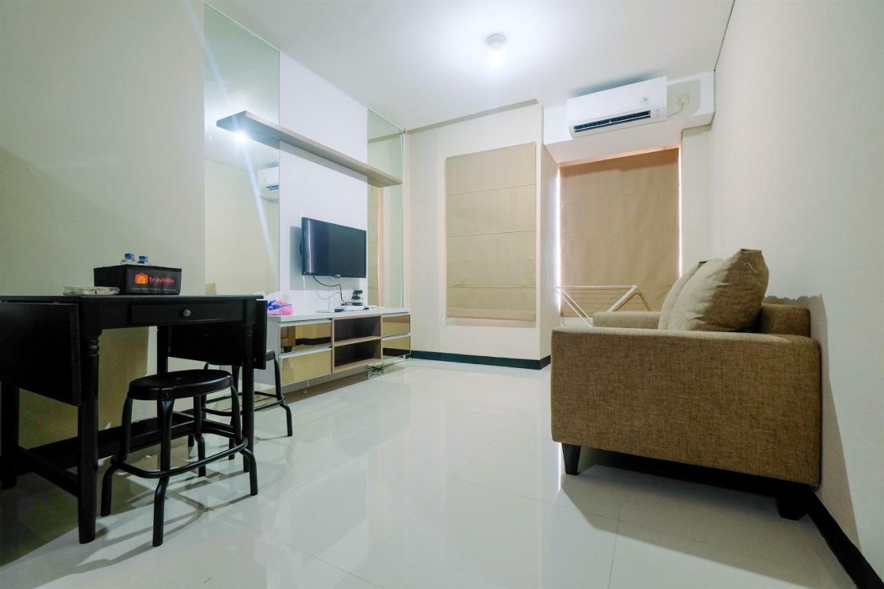 Comfy 2br At Nifarro Park Pasar Minggu By Travelio Apartment