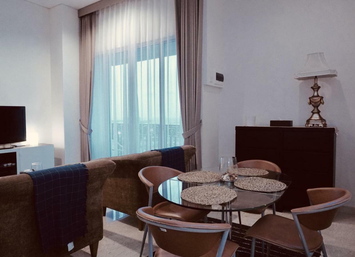 Lucky Tower 2br Floor *