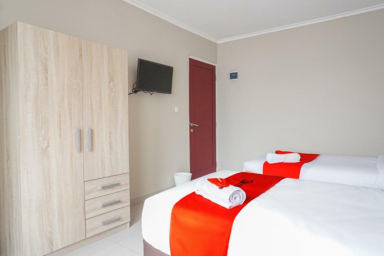Residences By Reddoorz Near Mt Haryono - Minimum 7 Days Nhà khách Jakarta