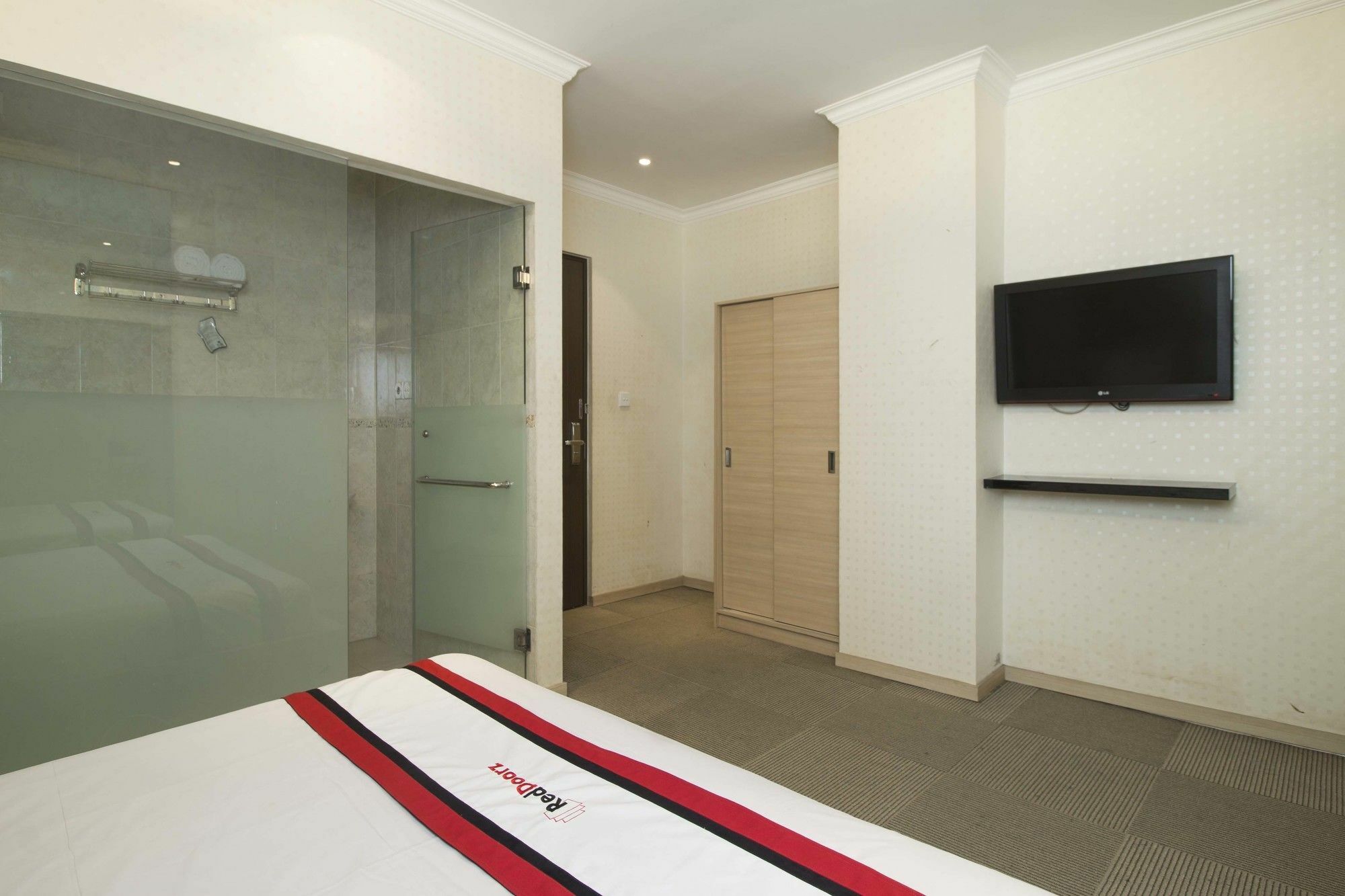Reddoorz @ Mangga Besar 5 Hotel