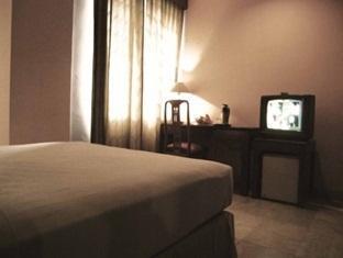 Super Oyo Townhouse 1 Salemba Hotel Jakarta