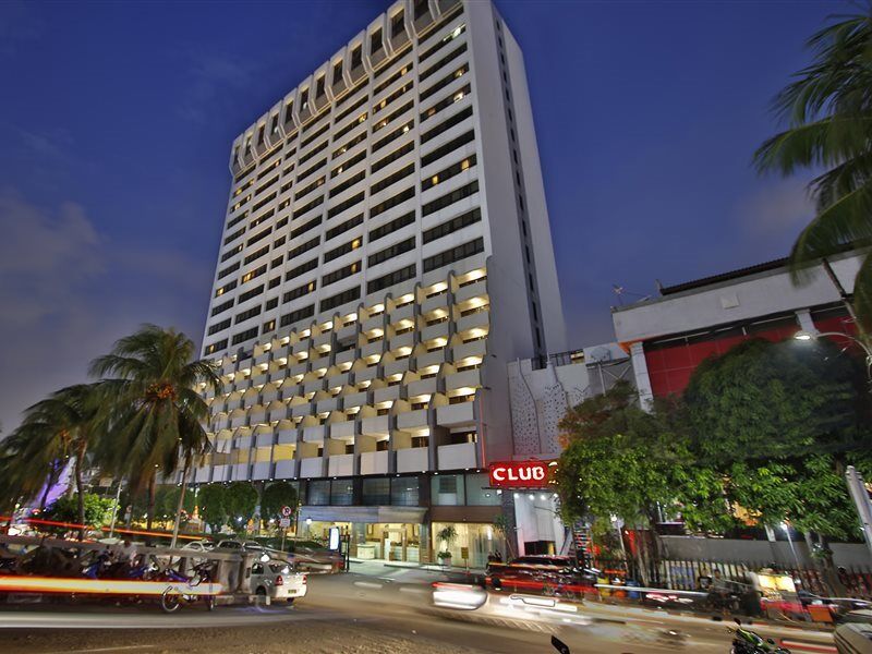 Jayakarta Hotel