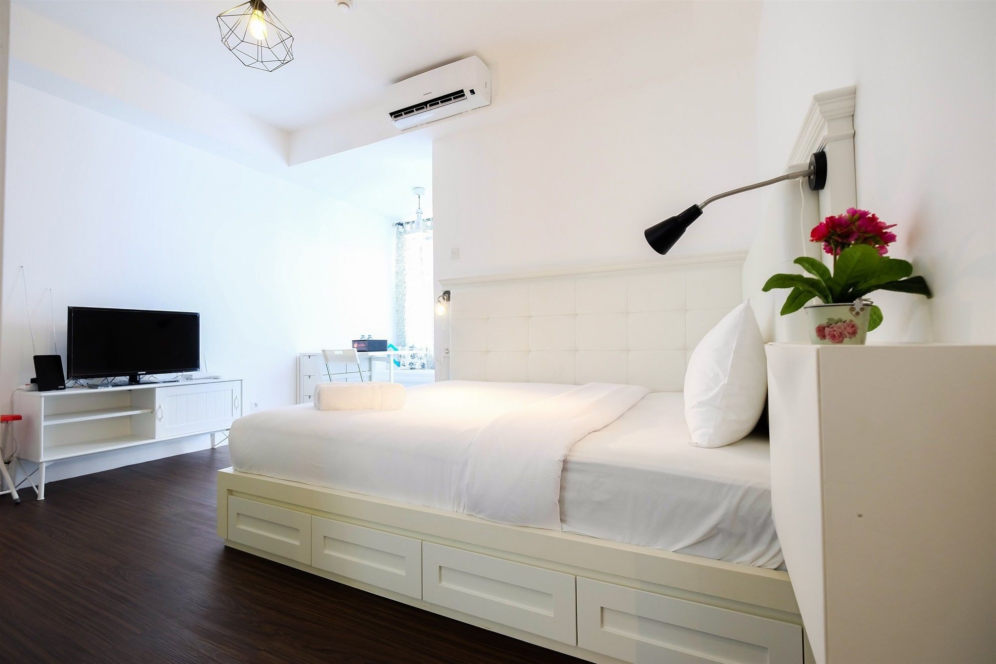 Minimalist At Bassura By Travelio