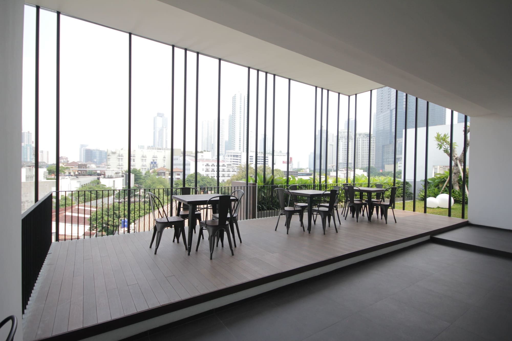 The Nine Kuningan By Roomme Guest house