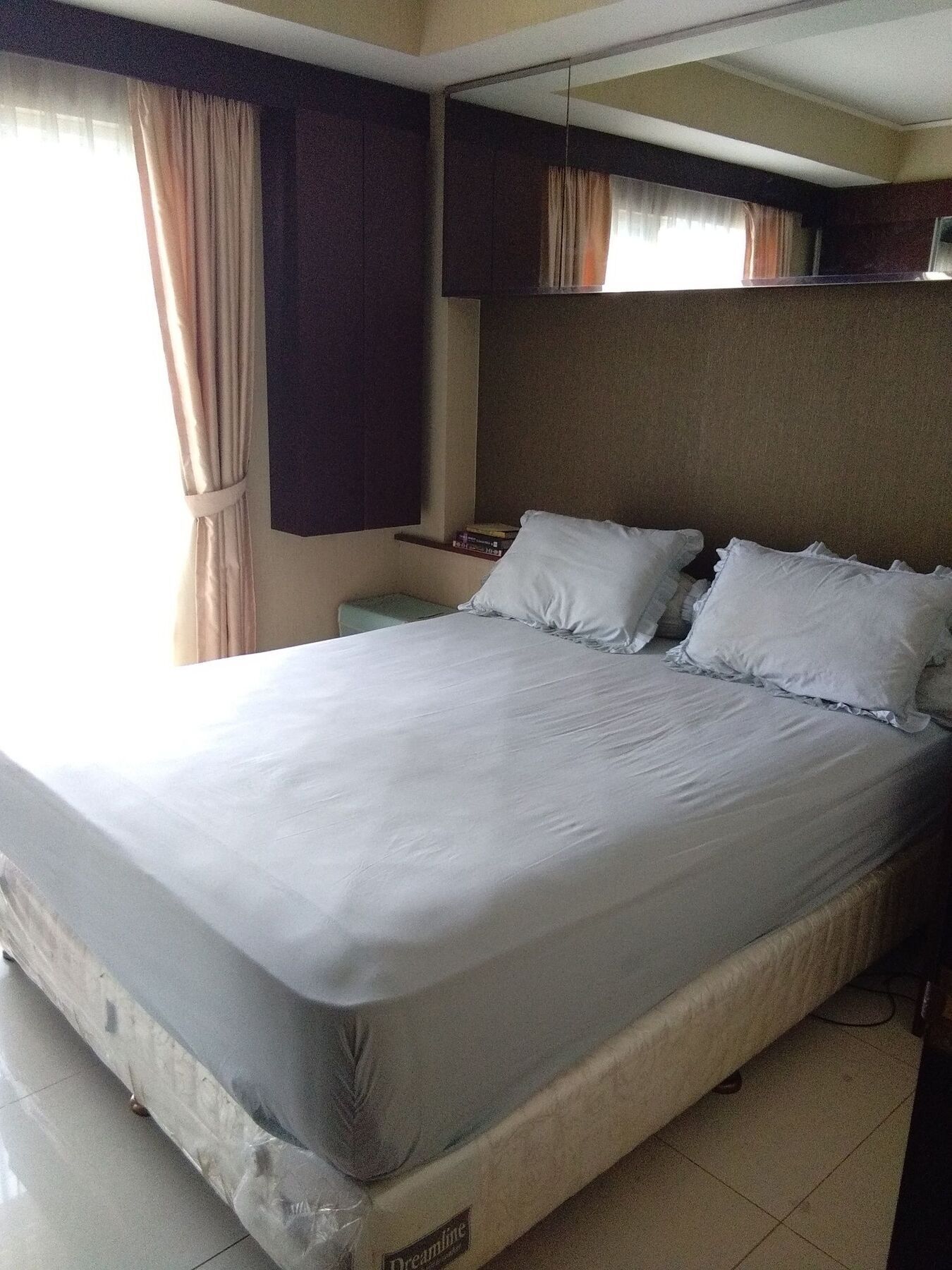 3 Bedroom Thamrin Apartment Jakarta
