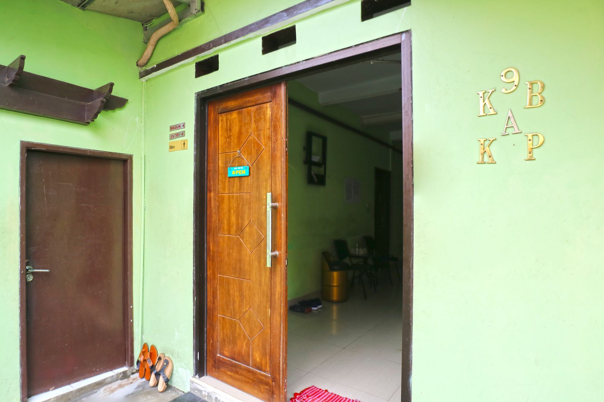 Kapsul Kayu Jati I - Hotel